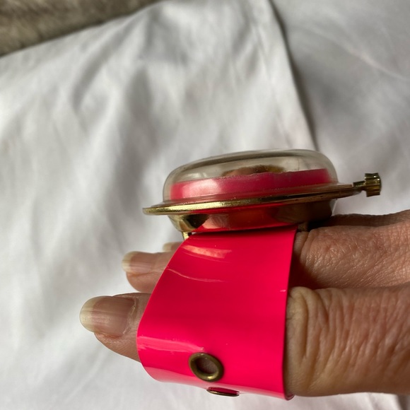 Rare 1967 Mego Maddie Mod GoGo Watch w/take out doll-hot pink band-Kiddles clone - Picture 10 of 13